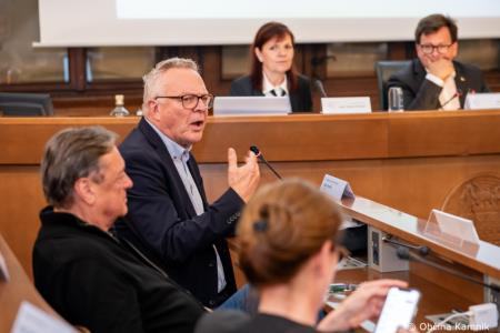 Srečanje štirih ministrov z župani Ljubljanske urbane regije (4)